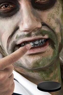 Smiffys FX Pasta Nera Per Nascondere O Sporcare I Denti