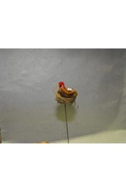 Ambientazione Presepe:Nido Gallina Con Uova Montato Su Filo Di Ferro