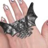 Anello Gotico A Pipistrello Tre Dita Con Viso E Serpenti