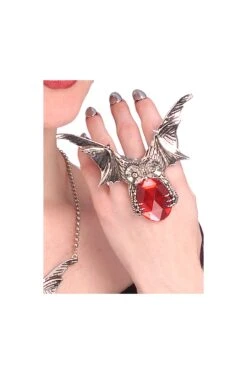 Anello Gotico A Gufo Con Pietra Rossa