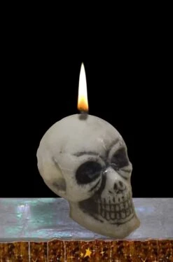 Candela Halloween A Forma Di Teschio Bianco
