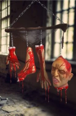 Decorazione Halloween Parti Del Corpo Appese Vittima Di Saw