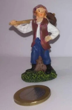 Figurina Presepe In Plastica (cm 5,5) Mendicante Con Fagotto