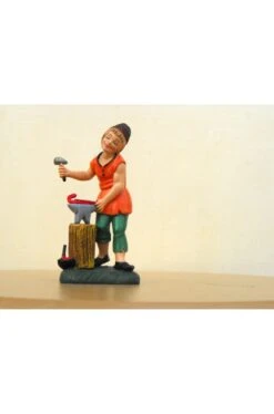 Figurina Presepe In Plastica (cm 10) Fabbro