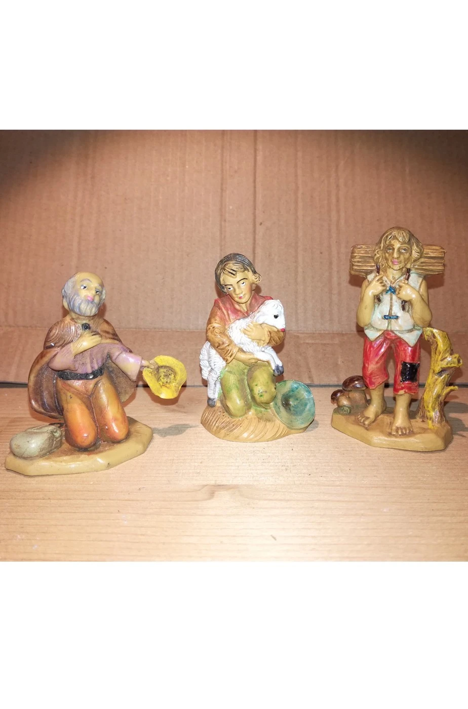 Statuine Del Presepe 7cm Gruppo Mendicante, Pastore, Taglialegna